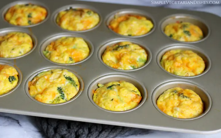 Broccoli Frittata Muffins - An Easy Low-Carb Breakfast! - Simple ...