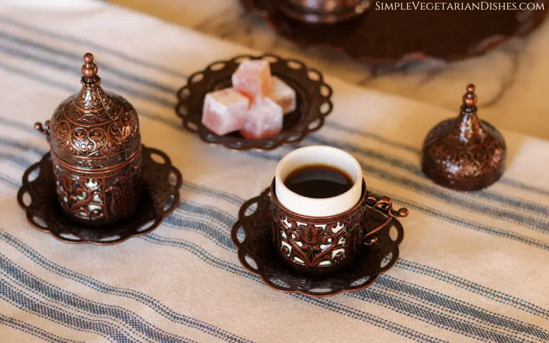cups of Turkish coffee served for arabic coffee vs Turkish coffee article